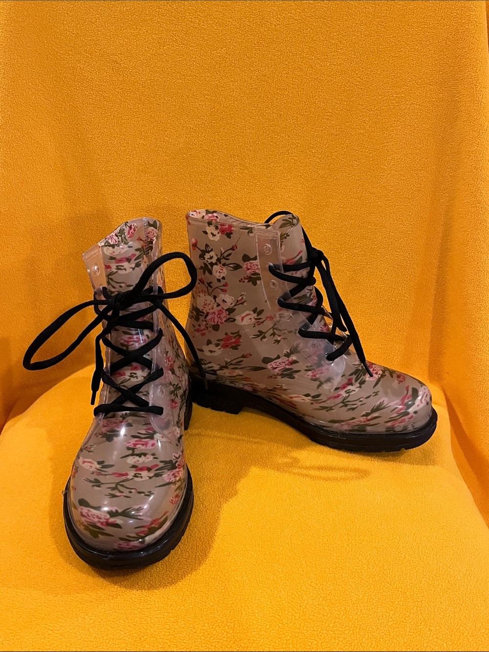 Combat style rain boots / rubber boots floral jelly, laces. Adult 6, youth 4.5